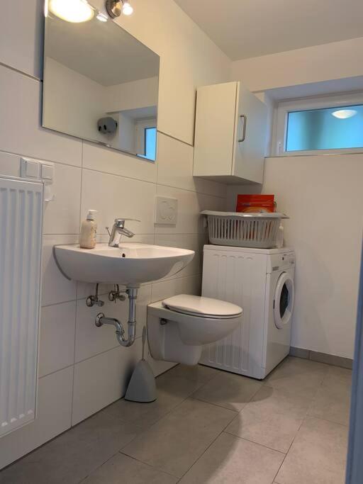 60Qm Zweizimmerwohnung Im Raum Stuttgart Oberriexingen Kültér fotó